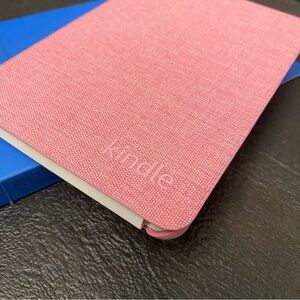 Kindle Case Fabric Pink 11TH GENERATION NWT